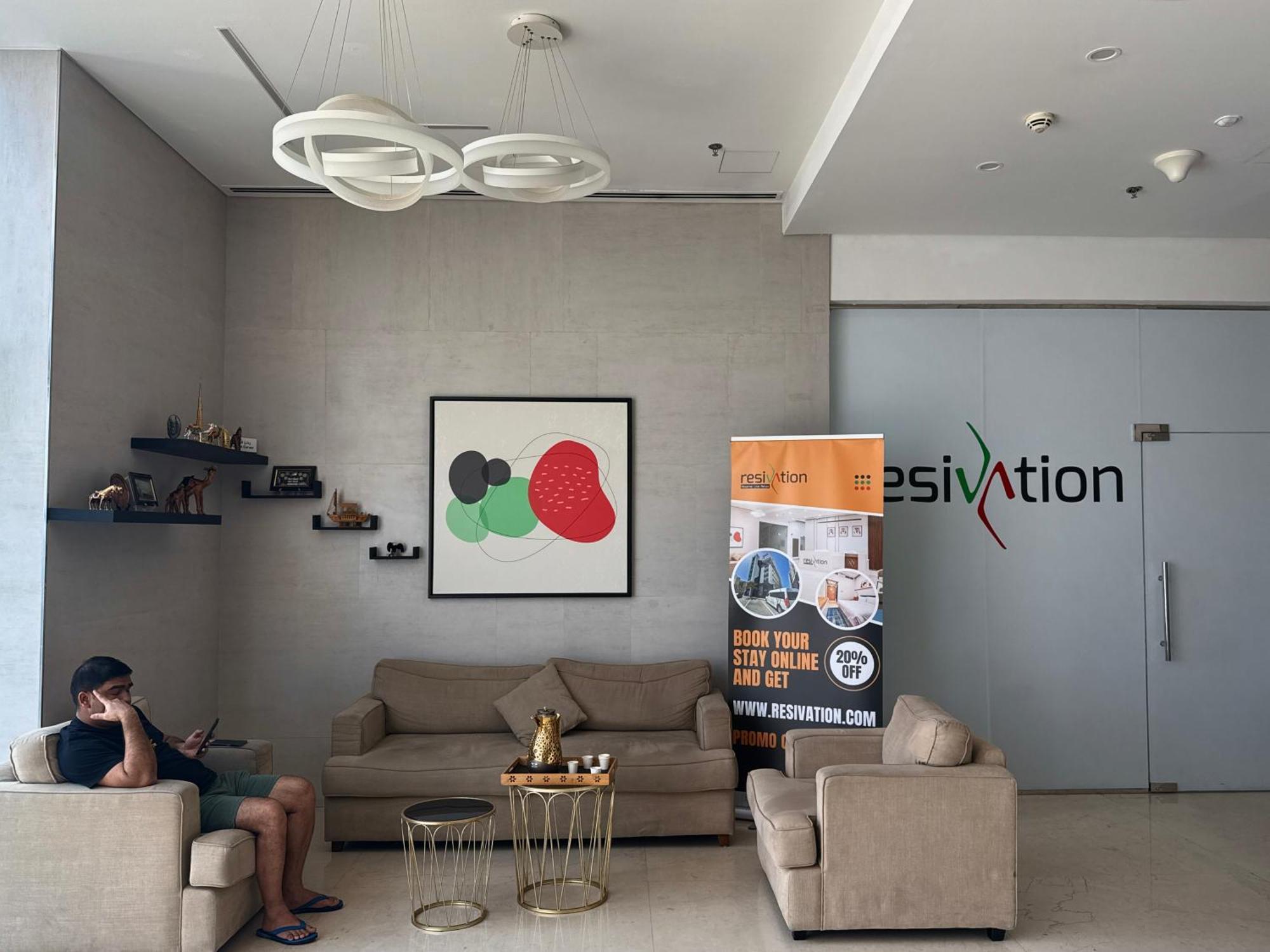 Resivation Hotel 迪拜 外观 照片